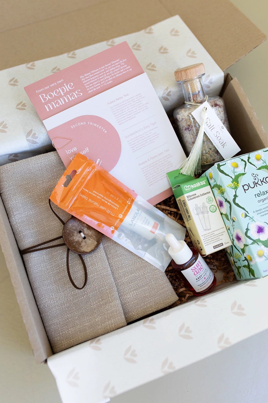 Second Trimester Box - Love yourself a little more